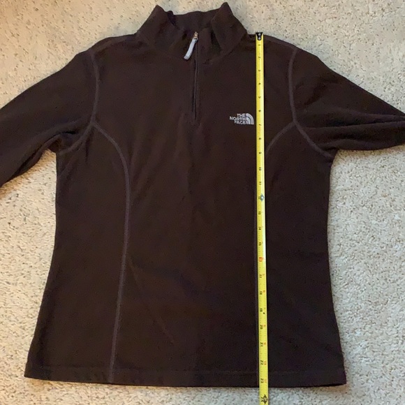 Women’s North Face 1/4 zip pullover - Picture 3 of 8